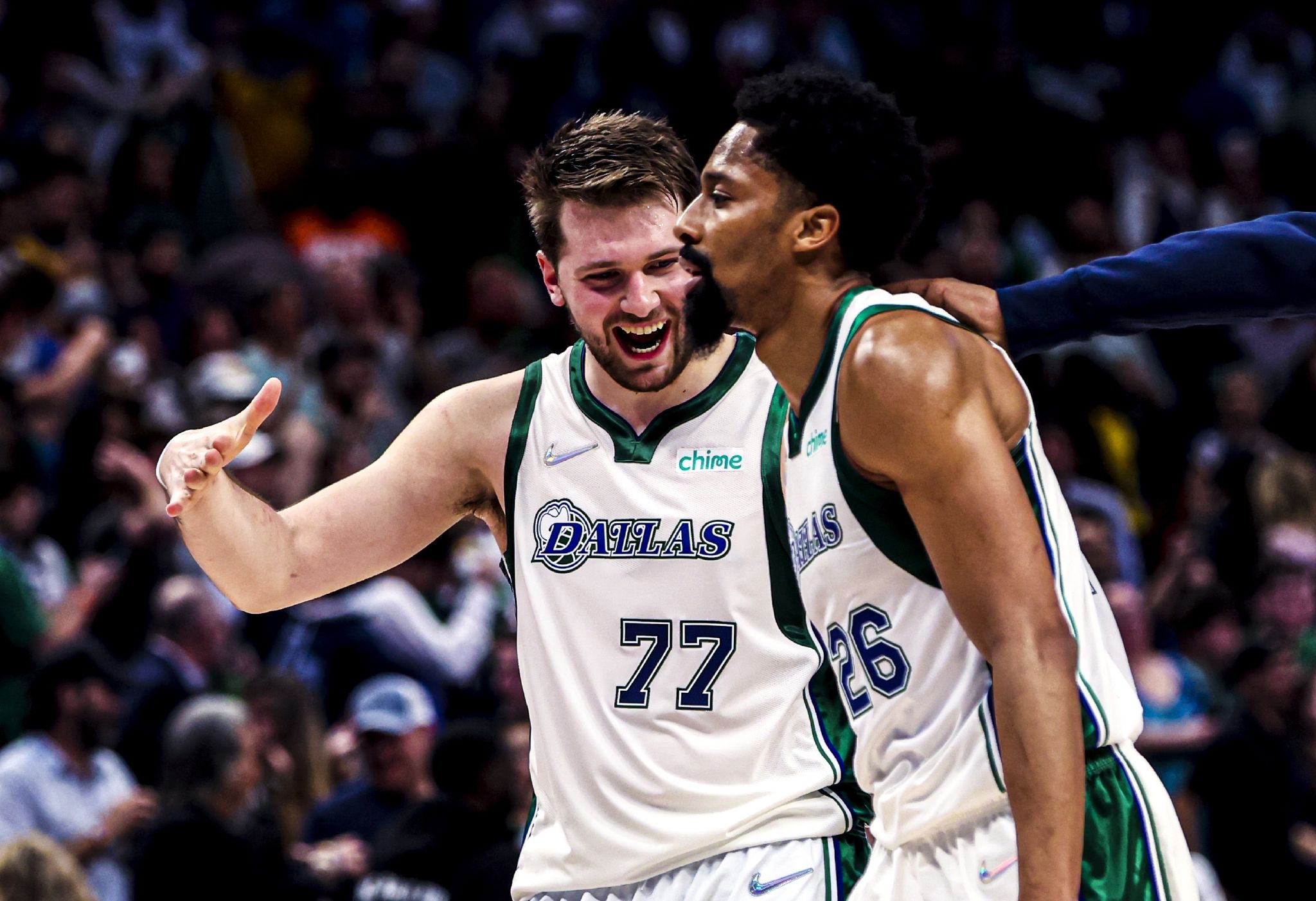 篮球赛事吸引了全球媒体的广泛报道 篮球赛事吸引了全球媒体的广泛报道