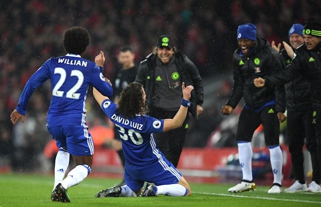 利物浦横扫英格兰,孔蒂送出助攻 利物浦横扫英格兰,孔蒂送出助攻