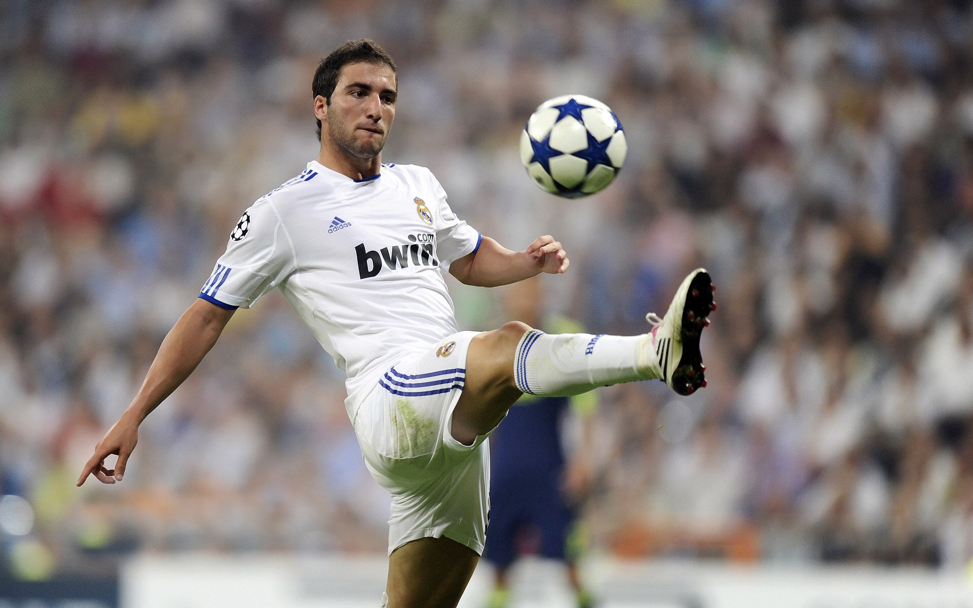 克罗地亚对阵巴西，恩佐防守端锁死对手，新一代中场大师的诞生